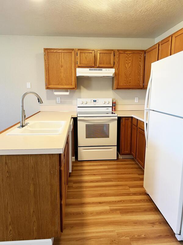 Foto del edificio - 782 N Cloverleaf Loop