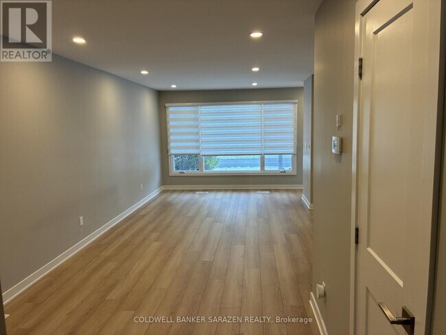 Photo du bâtiment - 1263 Highgate Rd