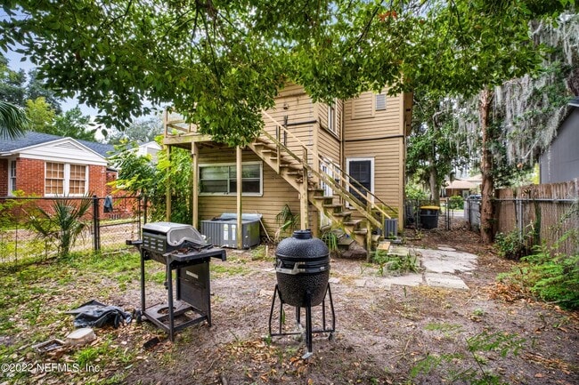 Foto del edificio - 1511 Belmonte Ave