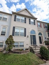 Building Photo - 1502 S Rambling Way