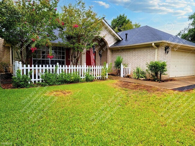 Foto del edificio - 3 br, 2 bath House - 1808 Cedar Bend Dr