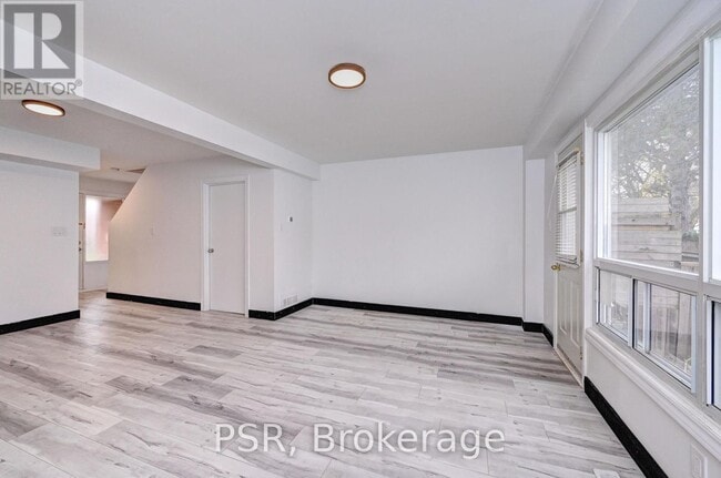 Building Photo - 532 Sunnydale Pl