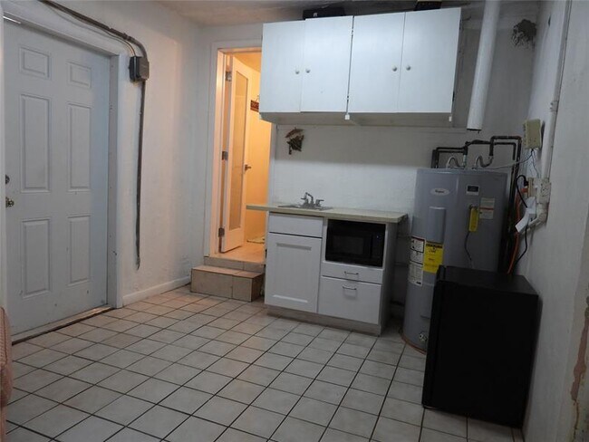 Foto del edificio - 4601 SW 12th Ct