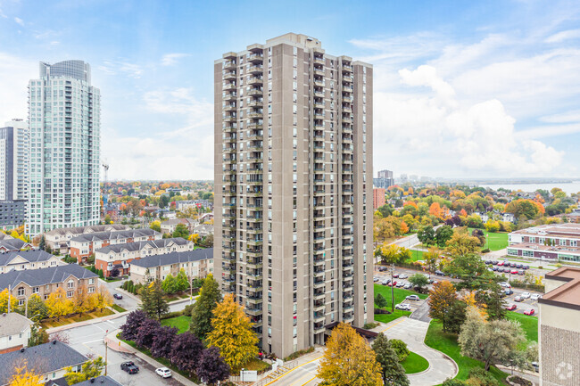 Photo du bâtiment - Island Park Towers III