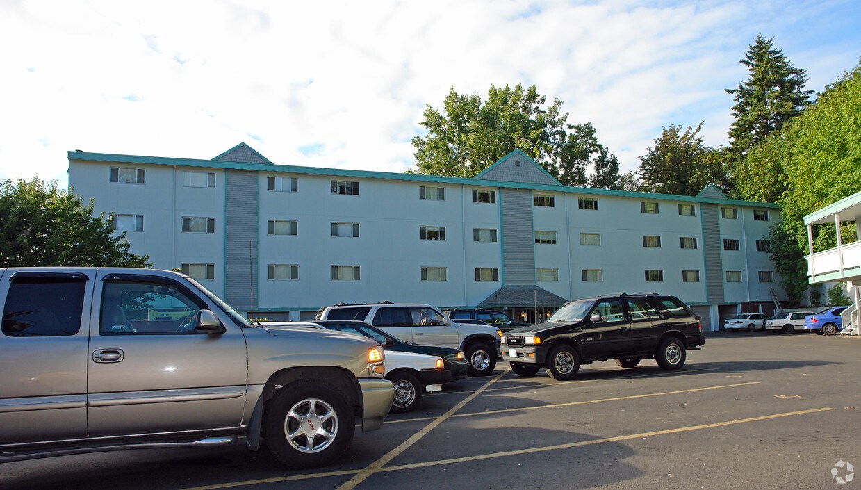Foto principal - Lee Shore West Apartments