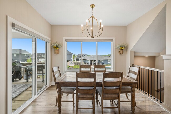 Foto del edificio - 2105 Timberview Dr