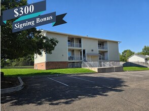 Building Photo - 2153 27th Ave Ct