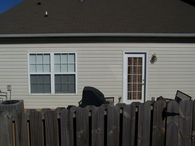 Photo - Charming 2-Bed, 2-Bath Ranch-Style Townhou... House