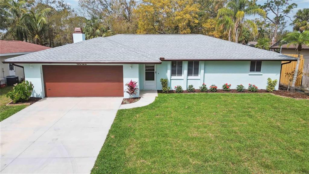 Foto principal - 4021 Barry Way