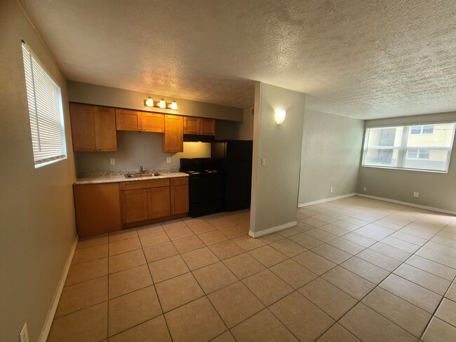 Kitchen Area - 3818 N Canal St