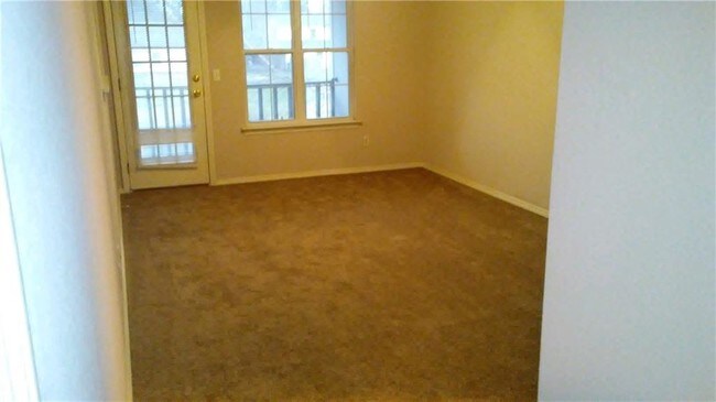 Foto del edificio - 870 Larkspur Ln