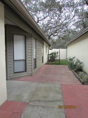 Building Photo - 13909 Lazy Oak Dr