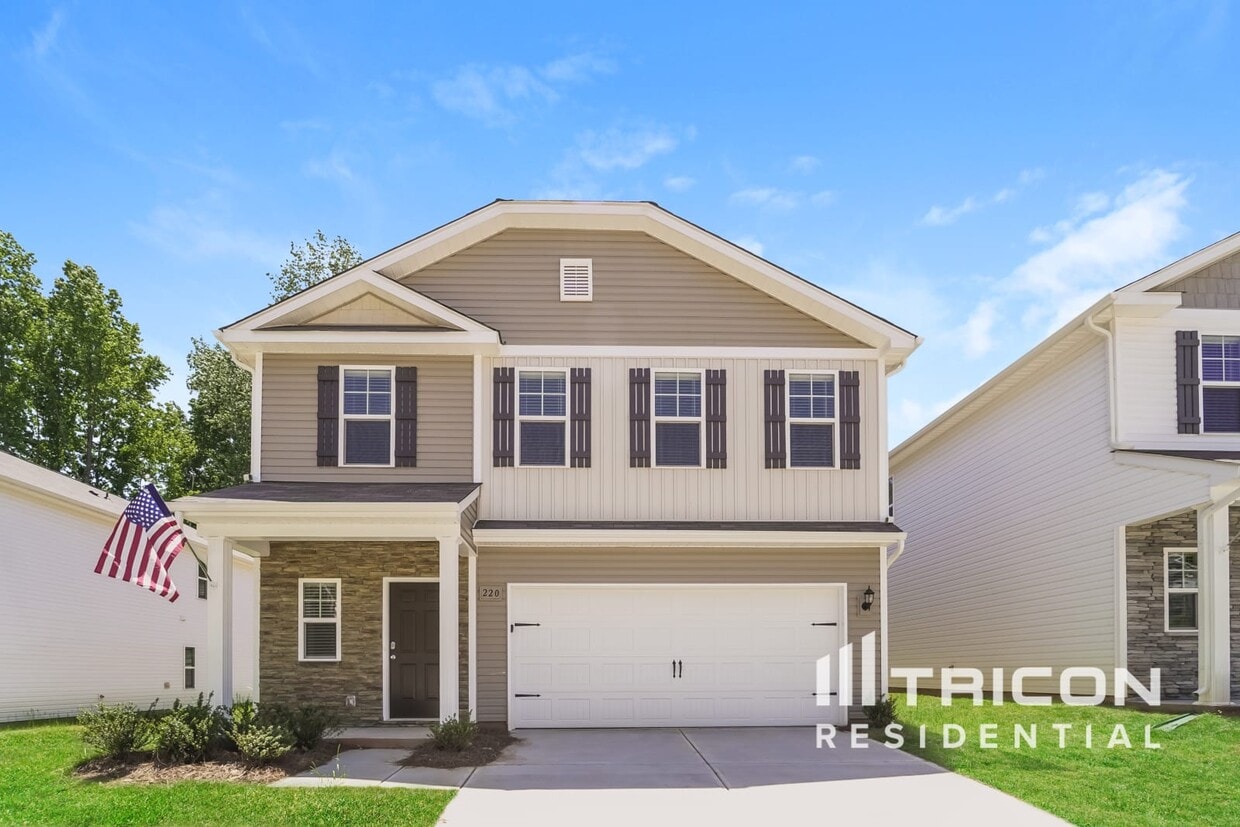 Primary Photo - 220 Spring Knoll Drive Charlotte NC