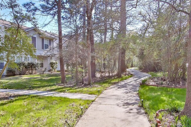 Foto del edificio - 6219 Spruce Bough Ct