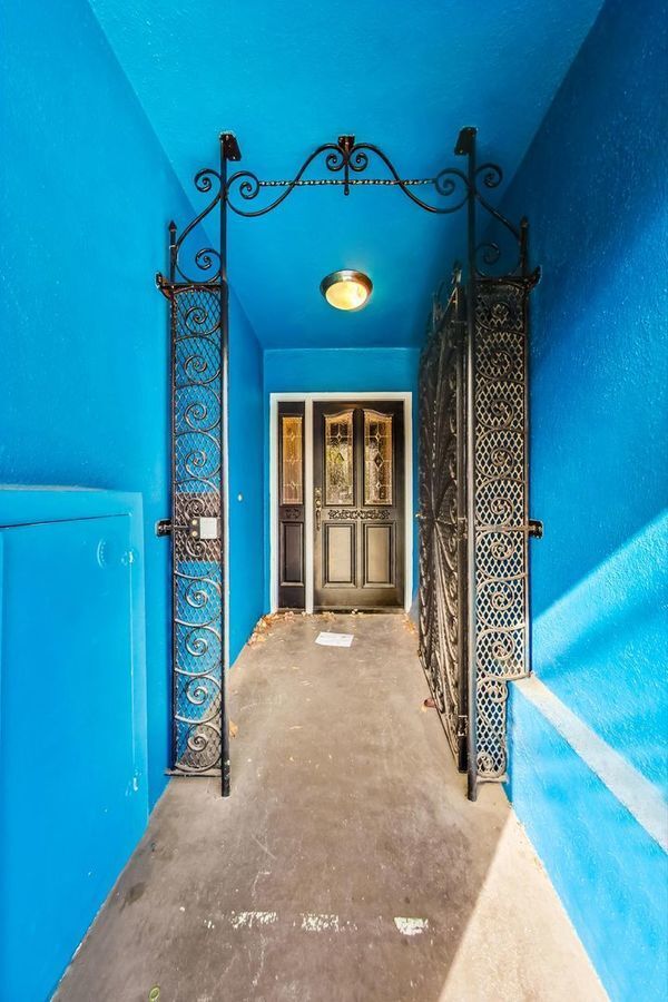 Building Photo - 2 Bedroom Renovated Condo in Noe Valley wi...