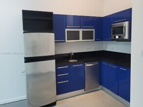 Building Photo - 253 NE 2nd St