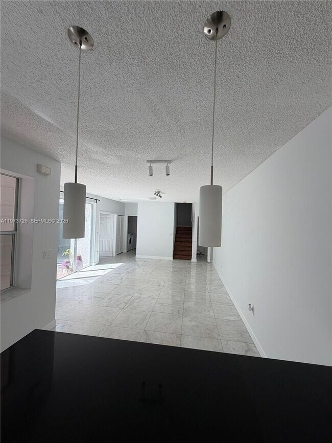 Foto del edificio - 1534 Weeping Willow Way