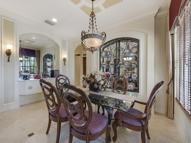 Foto del edificio - 8859 Hidden Acres Dr