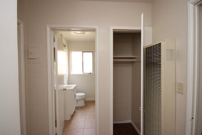 Foto del edificio - 343 S Madison Ave