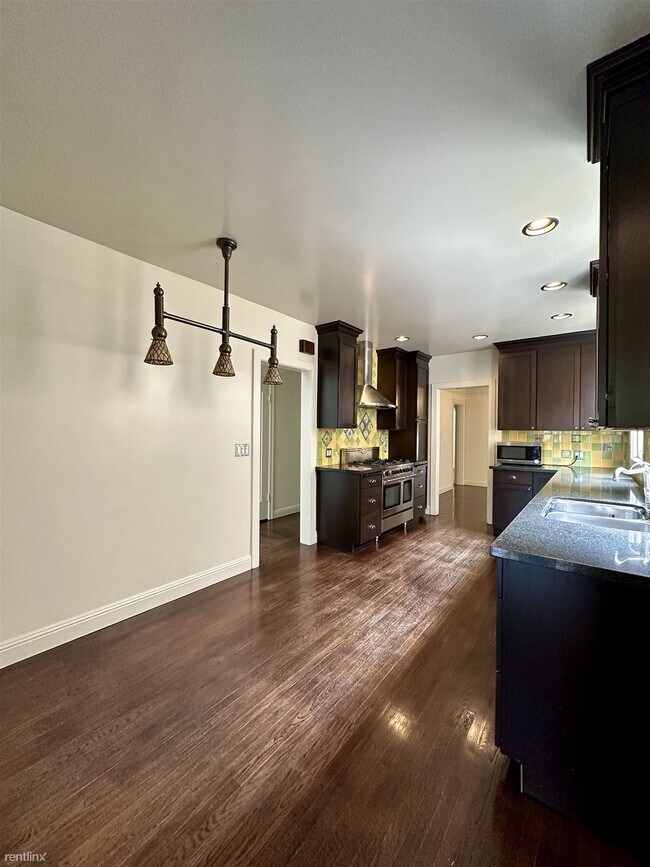 Foto del edificio - 3 br, 2 bath House - 176 Duncan St