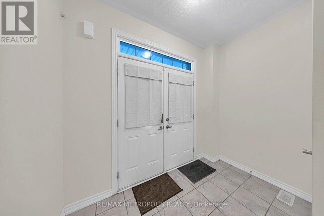 Building Photo - 941 Rexton Dr