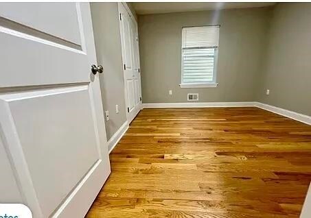 Foto del edificio - 188 Custer Ave