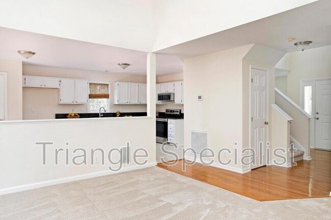 Building Photo - 100 Connelly Springs Pl