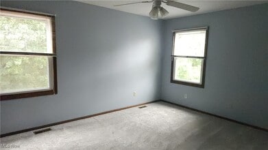 Building Photo - 7021 Longview Dr
