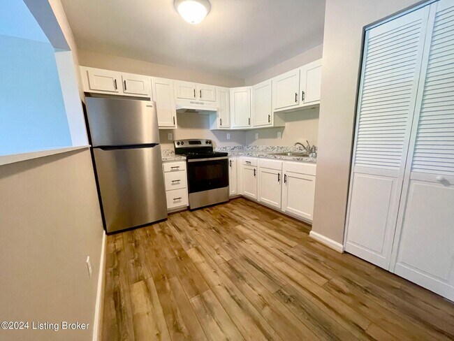 Building Photo - 260 Faro Ct