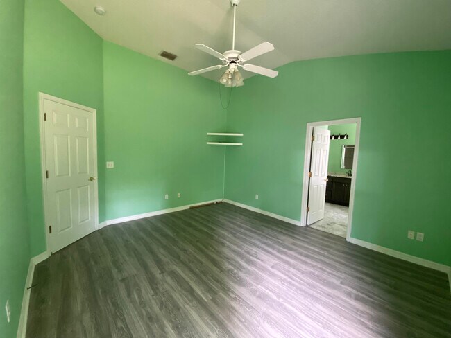 Building Photo - 1854 Beth Ct