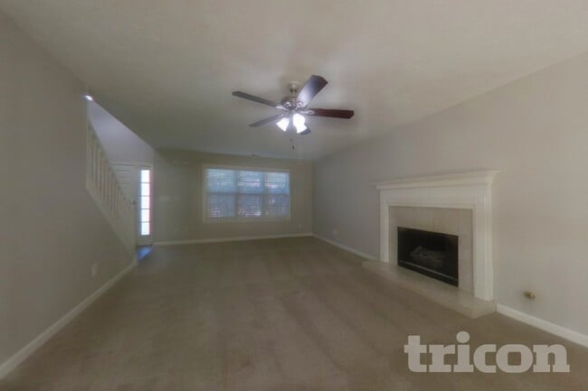Building Photo - 4311 Glen Heights Way