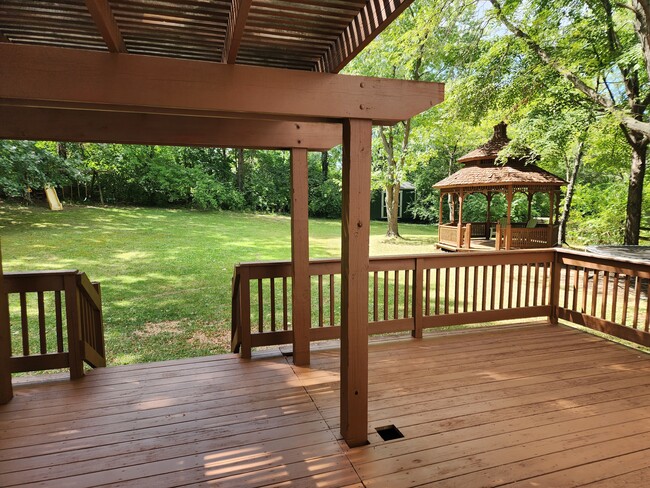 Building Photo - 6536 Hawk Ct