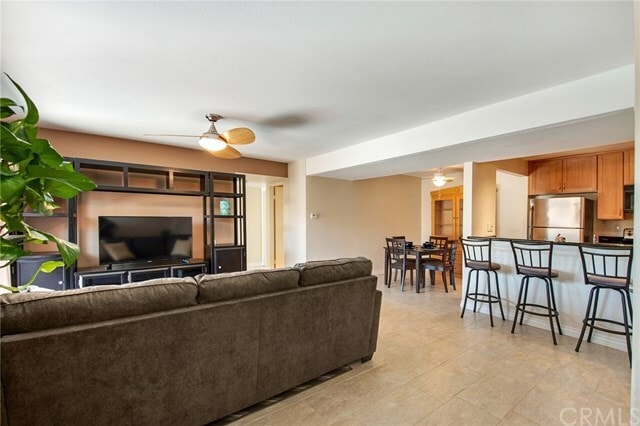 Building Photo - 25761 Le Parc