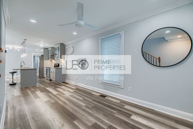 Foto del edificio - 677 Ira St SW