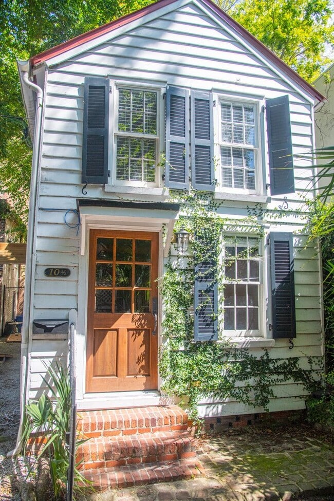 Photo - 10C - Coming Street Apartment