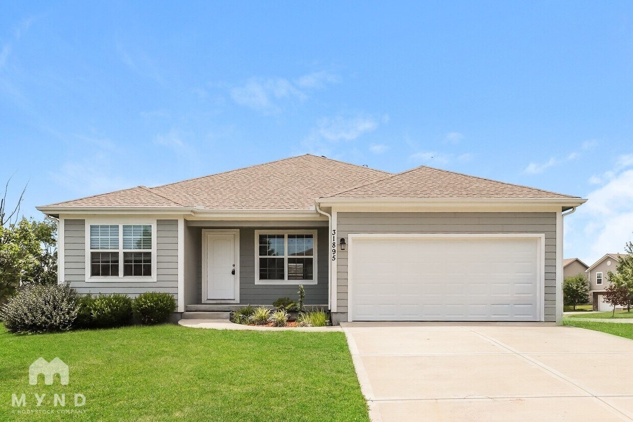 Foto principal - 31895 W 171st St