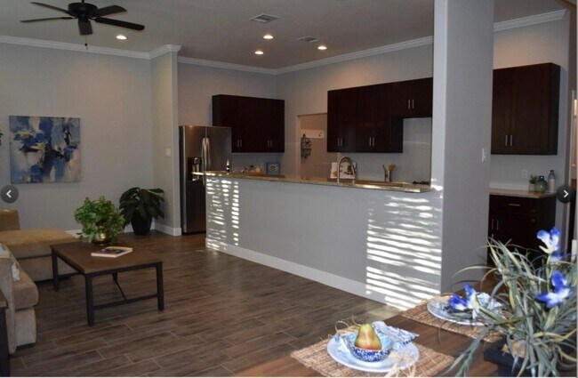 Foto del edificio - 2169 Abiding Grace Cir