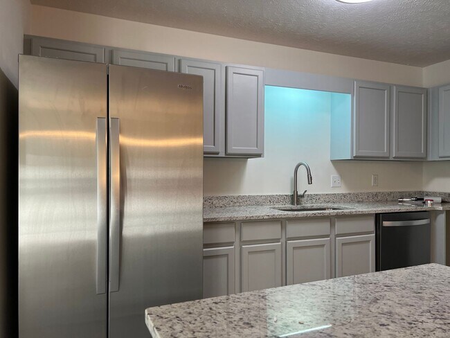 Foto del edificio - Laura Jeanne Luxury Townhome