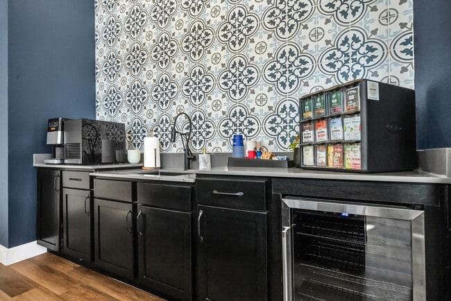 Building Photo - 38634 Spur 149 Rd