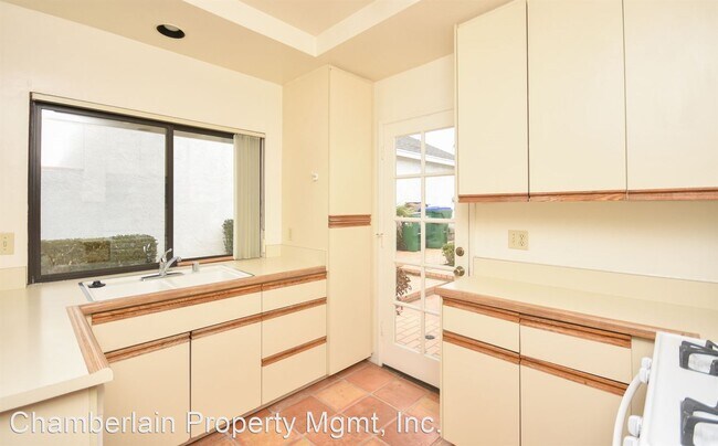 Building Photo - 2 br, 2 bath House - 811 Spindrift Lane