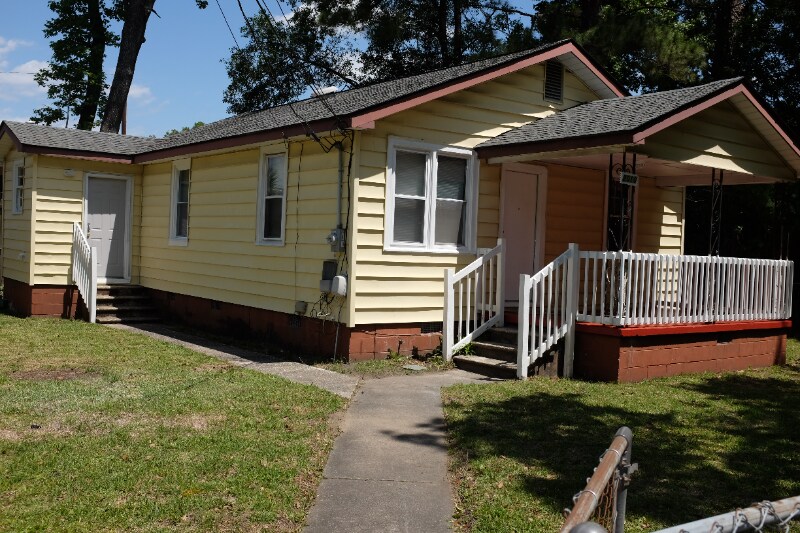 2010 Fuller St, North Charleston, SC 29406 House Rental in North Charleston, SC