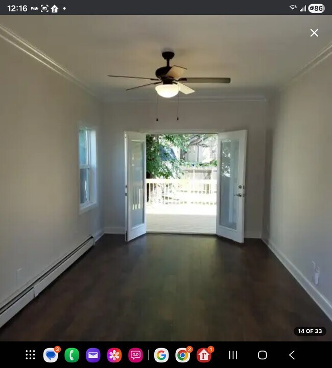 Foto del edificio - 141 Seeley Ave