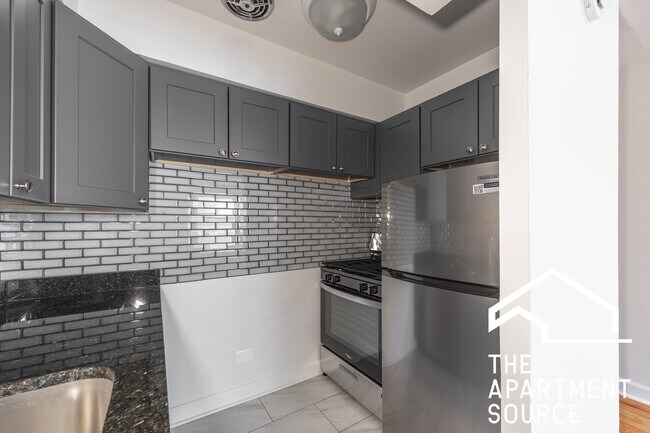 Foto del edificio - 6830 N Sheridan Rd