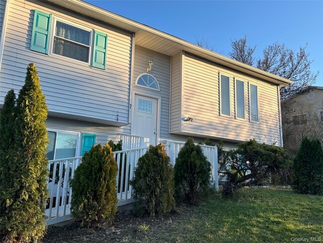 Building Photo - 7 Weather Vane Way