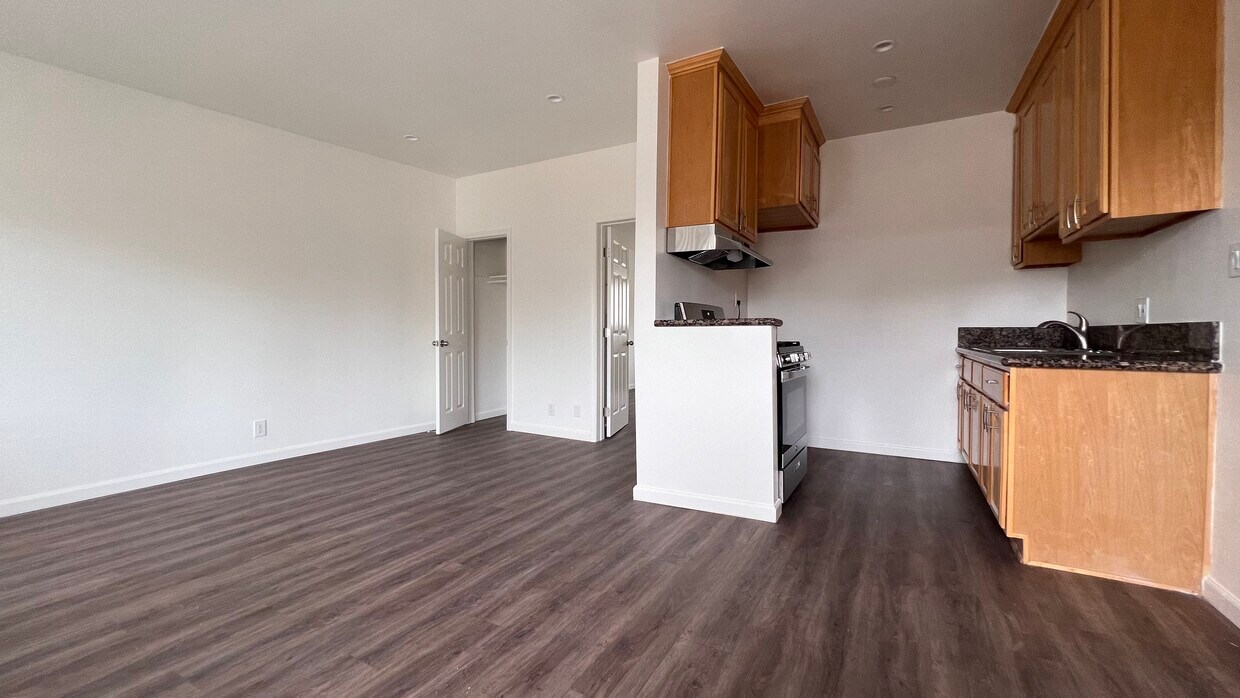 Foto principal - 1713 W Malvern Ave