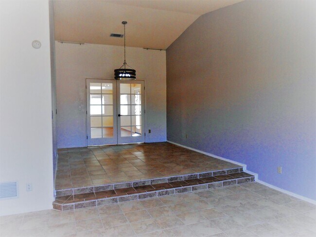 Foto del edificio - 3366 E Trevino Dr