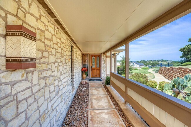 Foto del edificio - 1406 Broken Hills Dr