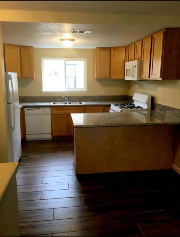 Foto del edificio - 625 D St