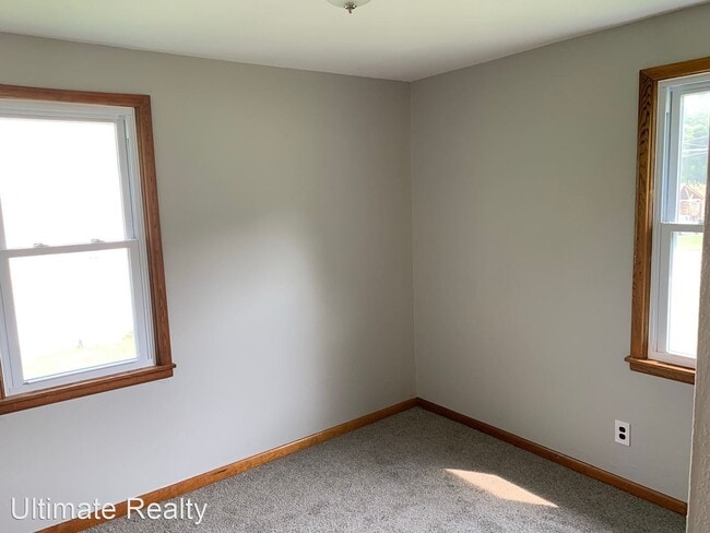 Foto del edificio - 3 br, 1 bath House - 10543 Hobday Ave.