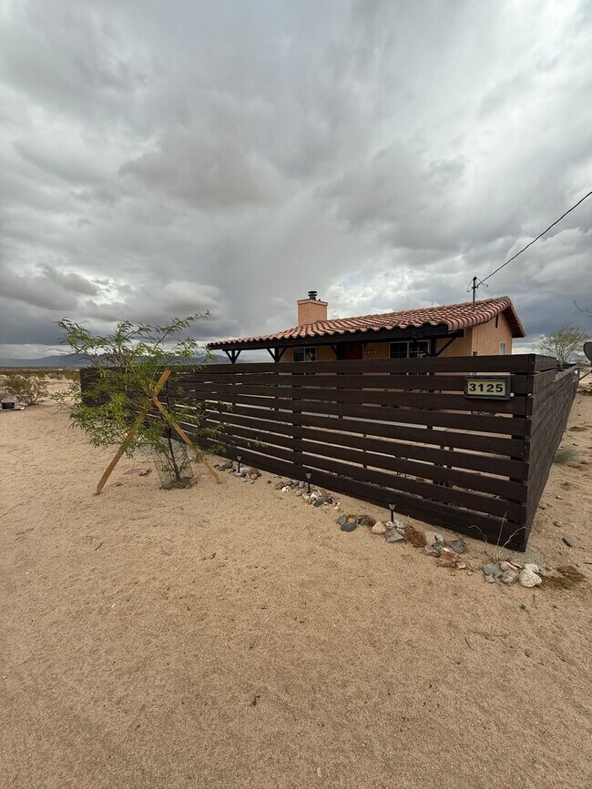 Foto del edificio - Private 1 Bedroom 1 Bathroom Home